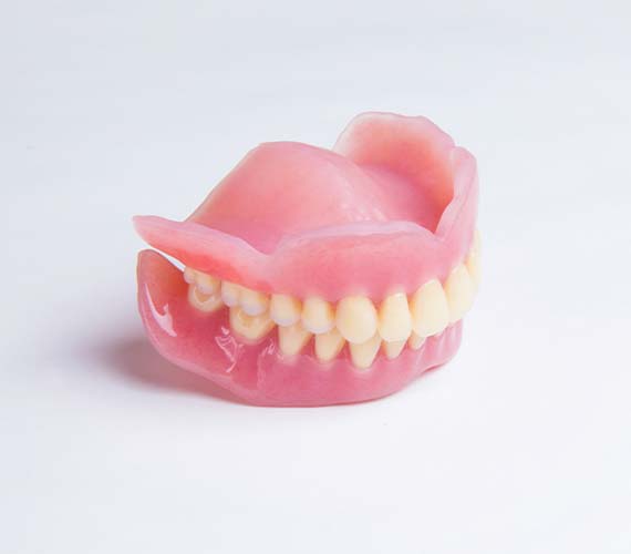 入れ歯（義歯）